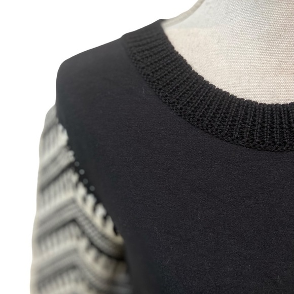 Nwot solana knits black & ecru sample Crew sweater Nordic print sleeves small - Picture 5 of 11